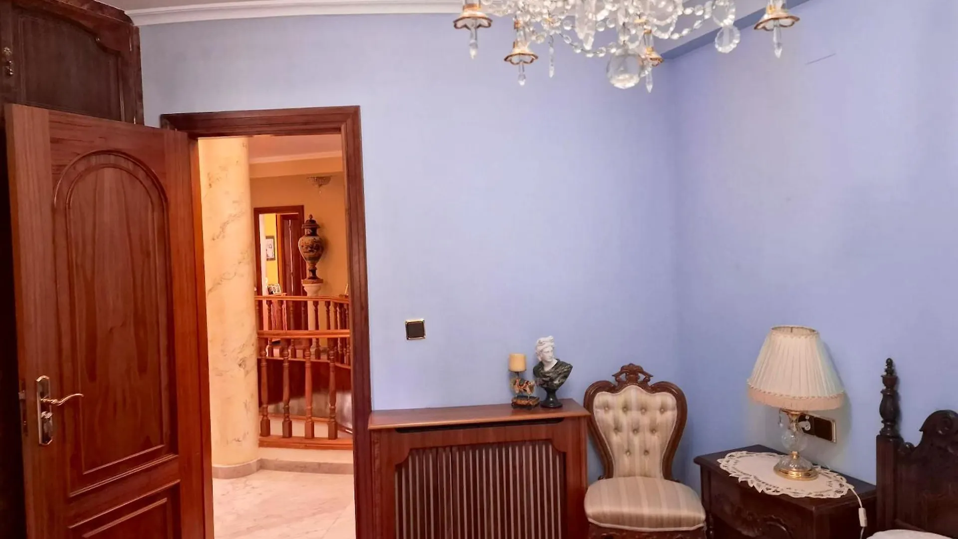 Spacious House With Pool And Garden In Congosto Benalmadena Holiday home
