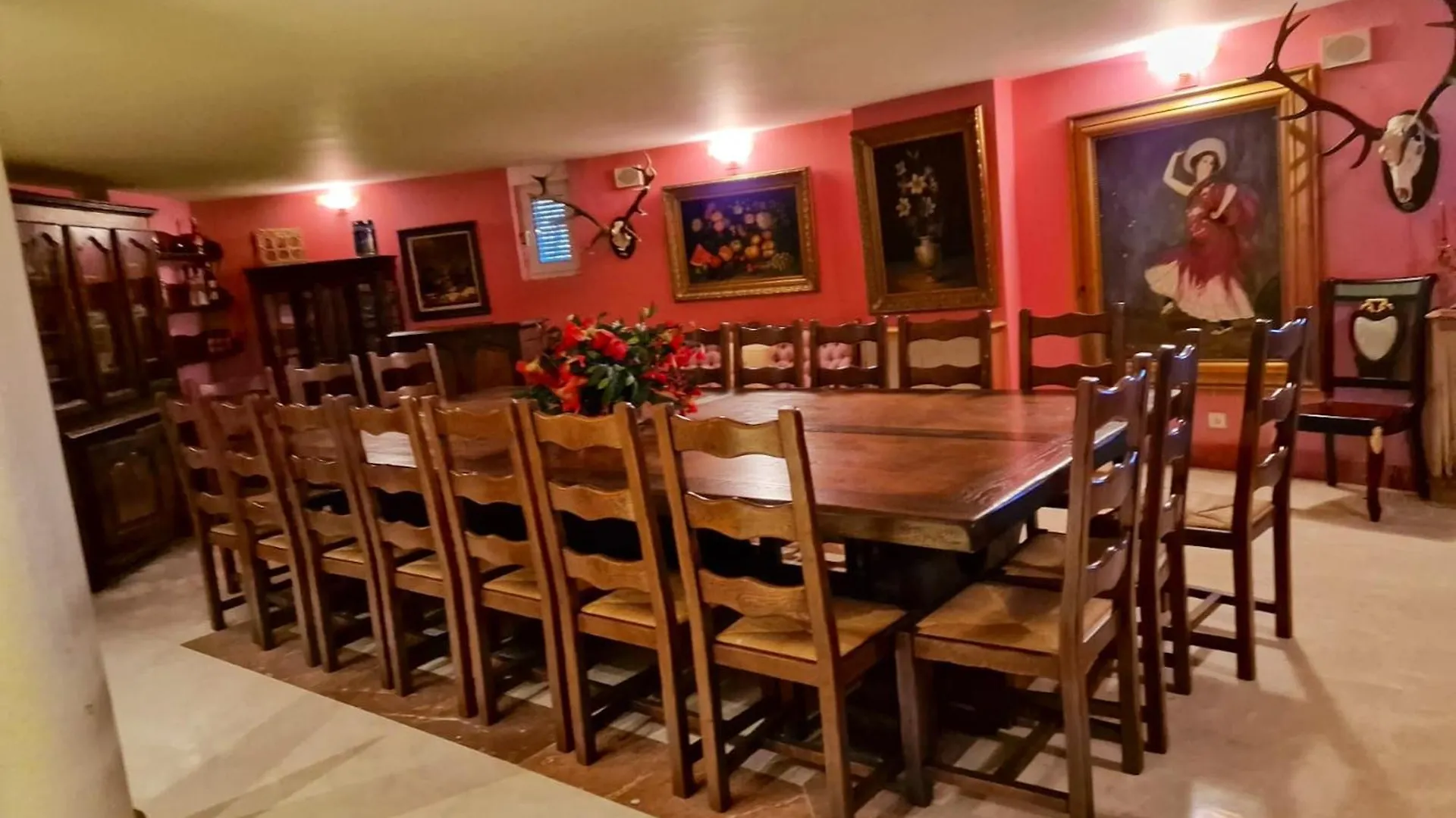 Spacious House With Pool And Garden In Congosto Benalmadena
