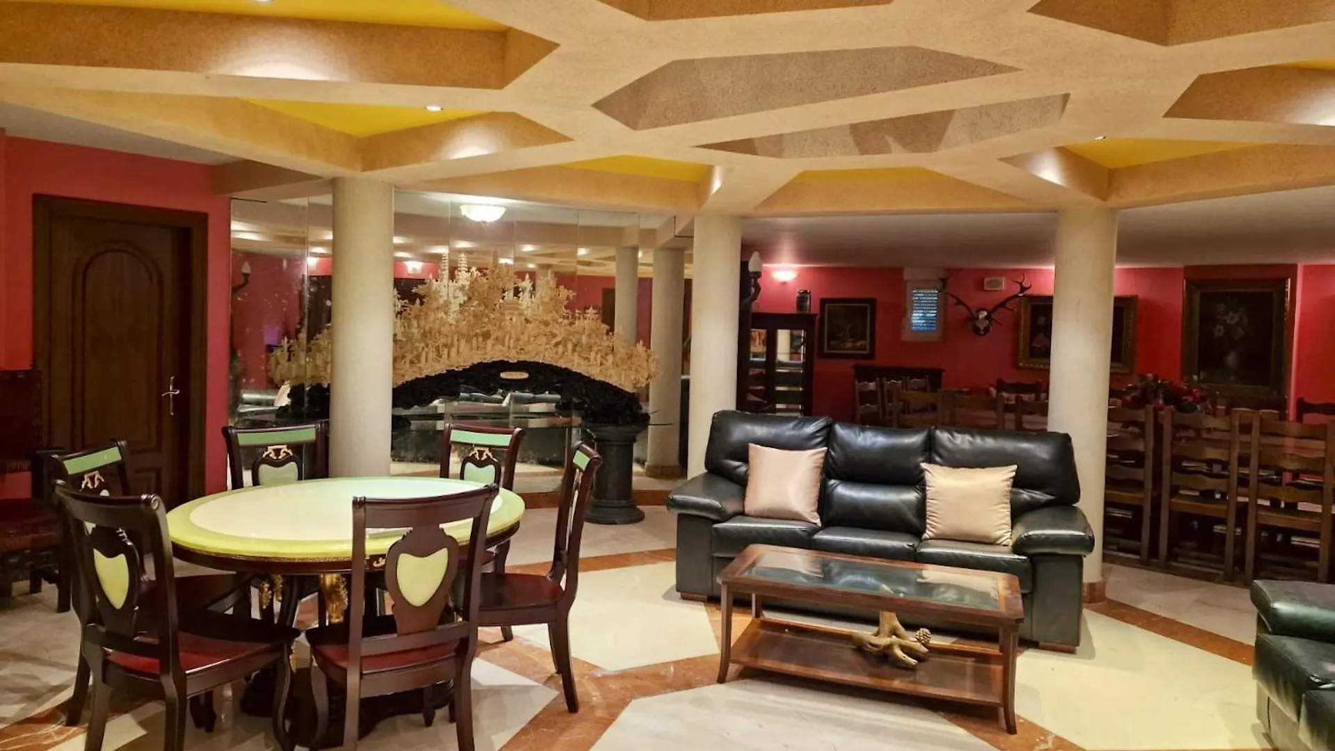 Spacious House With Pool And Garden In Congosto Benalmadena Spain