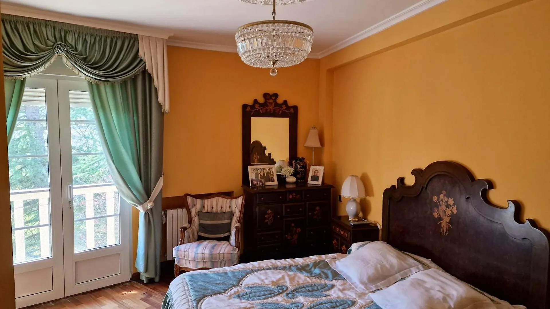 Spacious House With Pool And Garden In Congosto Benalmadena Holiday home