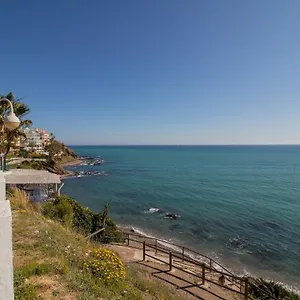 C43 - Family House With Terrace And Shared Pool Сasa de vacaciones