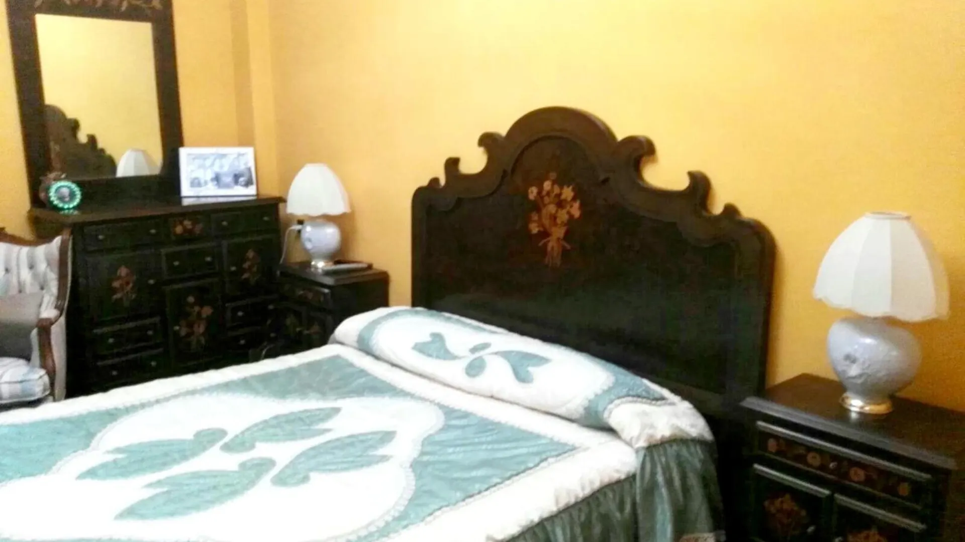 Spacious House With Pool And Garden In Congosto 贝纳尔马德纳 0*,  西班牙